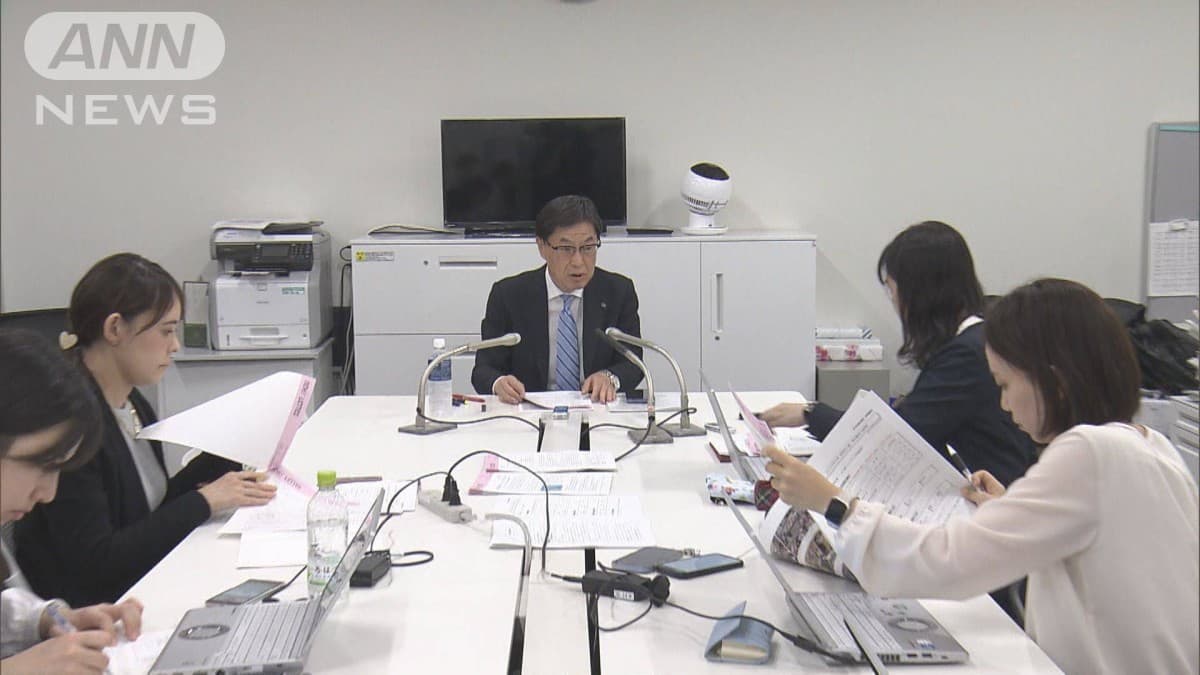 3月のデパートの免税品の売り上げがさがりました