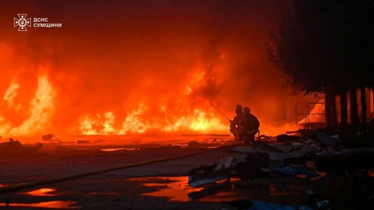 ロシアとウクライナ　おたがいにドローン攻撃をせめる