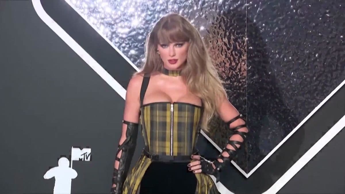 テイラー・スウィフトさん、うたの権利を取り戻す