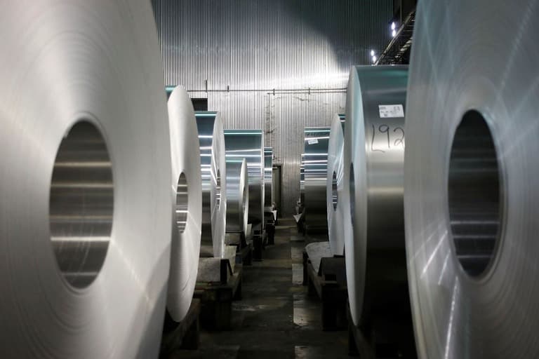 アメリカ、鉄鋼とアルミの関税を50％に上げる