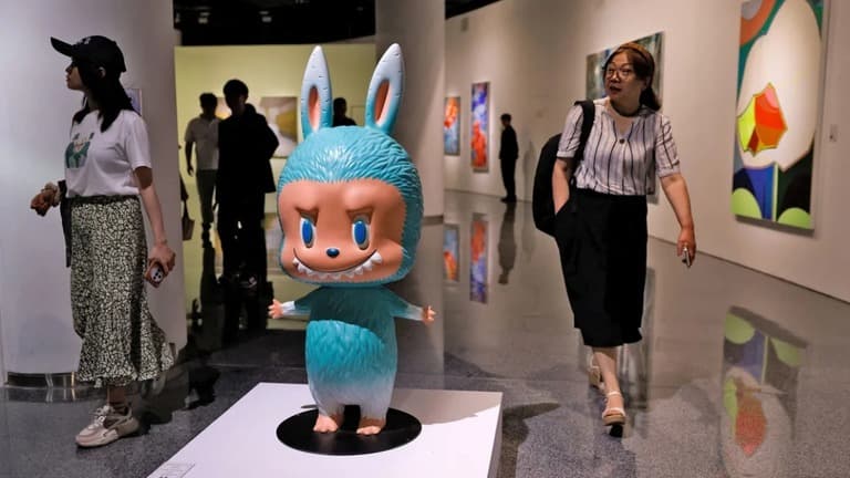 ラブブのぬいぐるみ、とても高いお金で売れました