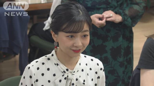 <ruby ><rb><span class="unknown" word="佳子">佳子</span></rb><rt>かこ</rt></ruby>さま、ブラジルで<ruby ><rb><span class="unknown" word="日本語">日本語</span></rb><rt>にほんご</rt></ruby>を<ruby ><rb><span class="jlpt-n3" word="学ぶ">学</rb><rt>まな</rt></ruby>ぶ</span><ruby ><rb><span class="jlpt-n5" word="学生">学生</span></rb><rt>がくせい</rt></ruby>と<ruby ><rb><span class="jlpt-n5" word="会う">会</rb><rt>あ</rt></ruby>う</span>