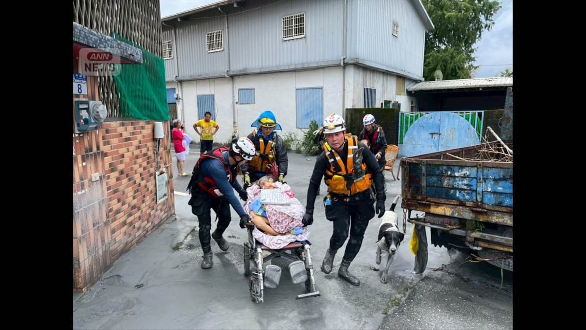 台湾で大きな台風　けが人がたくさん
