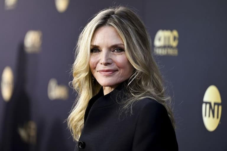 ミシェル・ファイファーさん、おばあさんになってとても幸せ