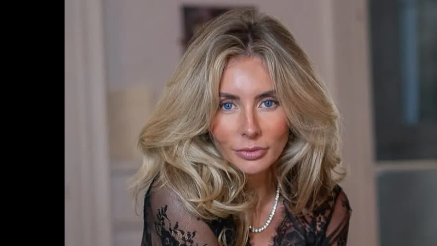 有名なインフルエンサー、{ホテル}の場所がSNSで知られてしまう