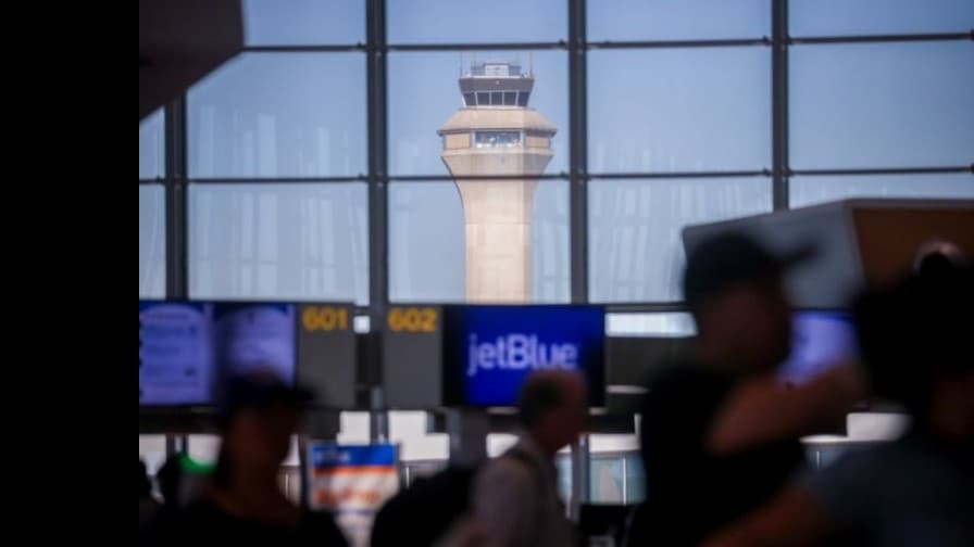 アメリカの政府閉鎖で空港に大きな影響