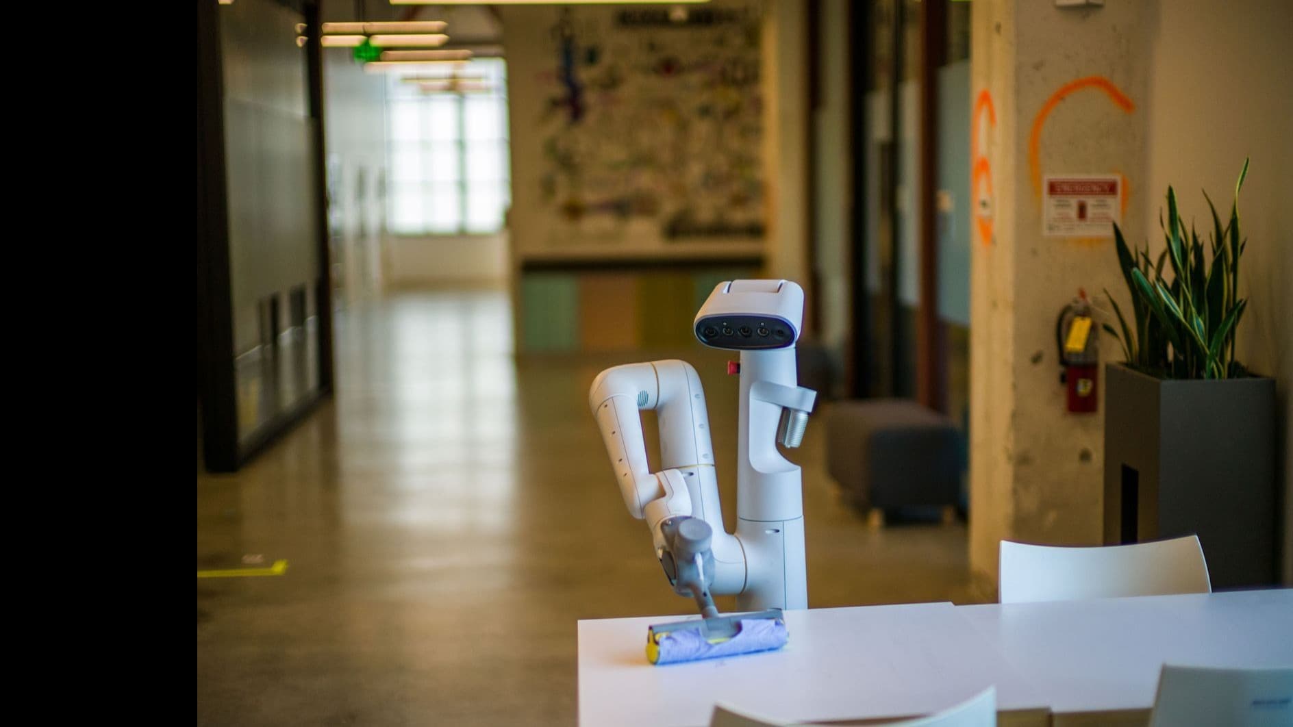 ロボットのうごきと「こころ」