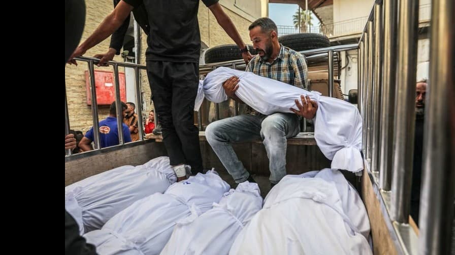 ガザの子どもたち、たくさんの命がうばわれる