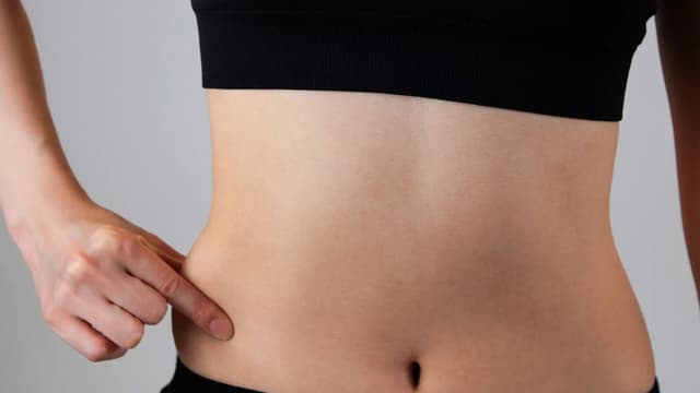 <span class="" word="か">か</span><span class="" word="ん">ん</span><span class="" word="た">た</span><span class="" word="ん">ん</span><span class="" word="に">に</span><span class="jlpt-n5" word="おなか">おなか</span><span class="" word="の">の</span><span class="" word="あ">あ</span><span class="" word="ぶ">ぶ</span><span class="" word="ら">ら</span><span class="" word="を">を</span><span class="" word="へ">へ</span><span class="" word="ら">ら</span><span class="" word="す">す</span><span class="" word="ほ">ほ</span><span class="" word="う">う</span><span class="" word="ほ">ほ</span><span class="" word="う">う</span>