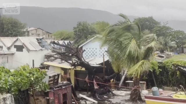 <ruby ><rb><span class="" word="大">大</span></rb><rt>おお</rt></ruby><span class="" word="き">き</span><span class="" word="い">い</span><span class="" word="ハ">ハ</span><span class="" word="リ">リ</span><span class="" word="ケ">ケ</span><span class="" word="ー">ー</span><span class="" word="ン">ン</span><span class="" word="「">「</span><span class="" word="メ">メ</span><span class="" word="リ">リ</span><span class="" word="ッ">ッ</span><span class="" word="サ">サ</span><span class="" word="」">」</span><span class="" word="が">が</span><span class="" word="ジ">ジ</span><span class="" word="ャ">ャ</span><span class="" word="マ">マ</span><span class="" word="イ">イ</span><span class="" word="カ">カ</span><span class="" word="に">に</span><ruby ><rb><span class="" word="来">来</span></rb><rt>き</rt></ruby><span class="" word="ま">ま</span><span class="" word="し">し</span><span class="" word="た">た</span>