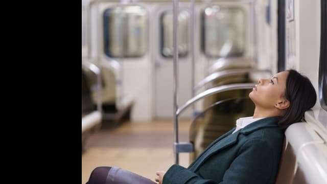 <ruby ><rb><span class="jlpt-n5" word="大人">大人</span></rb><rt>おとな</rt></ruby><span class="" word="に">に</span><span class="" word="な">な</span><span class="" word="っ">っ</span><span class="" word="た">た</span><span class="" word="と">と</span><ruby ><rb><span class="" word="思">思</span></rb><rt>おも</rt></ruby><span class="" word="う">う</span><span class="" word="と">と</span><span class="" word="き">き</span>