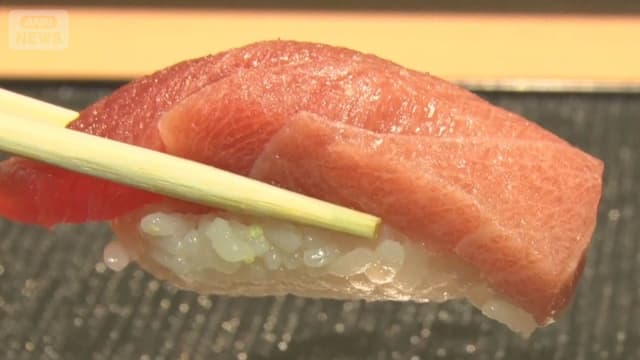 <span class="" word="す">す</span><span class="" word="し">し</span><ruby ><rb><span class="jlpt-n5" word="店">店</span></rb><rt>てん</rt></ruby><span class="" word="の">の</span><ruby ><rb><span class="jlpt-n1" word="倒産">倒産</span></rb><rt>とうさん</rt></ruby><span class="" word="が">が</span><ruby ><rb><span class="" word="減">減</span></rb><rt>へ</rt></ruby><span class="" word="っ">っ</span><span class="" word="た">た</span><ruby ><rb><span class="jlpt-n4" word="理由">理由</span></rb><rt>りゆう</rt></ruby>