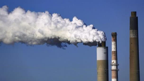化石燃料のCO2排出、2025年も過去最多に
