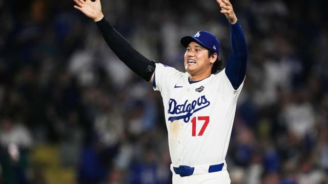 <ruby ><rb><span class="unknown" word="大谷">大谷</span></rb><rt>おおたに</rt></ruby><ruby ><rb><span class="unknown" word="翔">翔</span><span class="unknown" word="平">平</span></rb><rt>しょうへい</rt></ruby><span class="" word="と">と</span><span class="" word="ジ">ジ</span><span class="" word="ャ">ャ</span><span class="" word="ッ">ッ</span><span class="" word="ジ">ジ</span><span class="" word="が">が</span><span class="" word="M">M</span><span class="" word="V">V</span><span class="" word="P">P</span><span class="" word="を">を</span><ruby ><rb><span class="unknown" word="受賞">受賞</span></rb><rt>じゅしょう</rt></ruby>