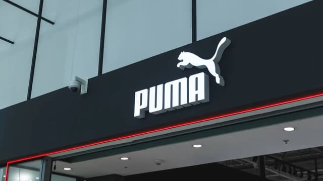 <span class="" word="プ">プ</span><span class="" word="ー">ー</span><span class="" word="マ">マ</span><span class="" word="：">：</span><ruby ><rb><span class="jlpt-n4" word="世界">世界</span><span class="jlpt-n1" word="的">的</span></rb><rt>せかいてき</rt></ruby><span class="" word="な">な</span><ruby ><rb><span class="unknown" word="人員">人員</span></rb><rt>じんいん</rt></ruby><ruby ><rb><span class="jlpt-n1" word="削減">削減</span></rb><rt>さくげん</rt></ruby><span class="" word="と">と</span><ruby ><rb><span class="jlpt-n1" word="再建">再建</span><span class="jlpt-n1" word="策">策</span></rb><rt>さいけんさく</rt></ruby><span class="" word="（">（</span><ruby ><rb><span class="unknown" word="抄訳">抄訳</span></rb><rt>しょうやく</rt></ruby><span class="" word="）">）</span>