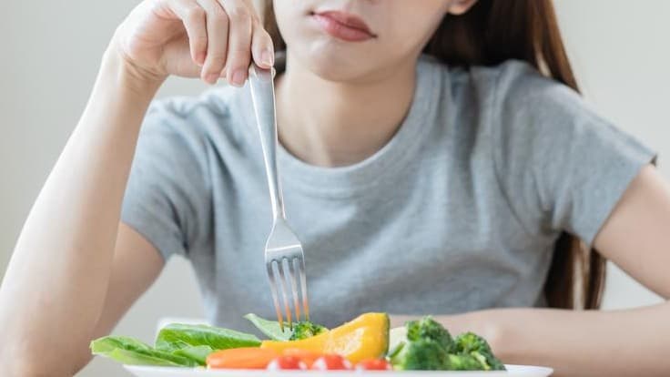 朝ごはんを食べないとどうなりますか