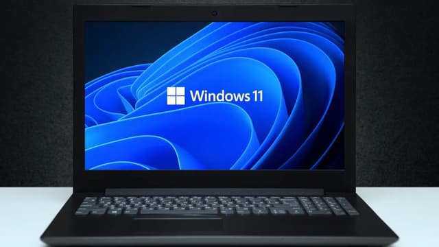 <span class="" word="W">W</span><span class="" word="i">i</span><span class="" word="n">n</span><span class="" word="d">d</span><span class="" word="o">o</span><span class="" word="w">w</span><span class="" word="s">s</span> <span class="" word="1">1</span><span class="" word="1">1</span> <span class="" word="2">2</span><span class="" word="5">5</span><span class="" word="H">H</span><span class="" word="2">2</span><span class="" word="の">の</span><ruby ><rb><span class="" word="新">新</span></rb><rt>あたら</rt></ruby><span class="" word="し">し</span><span class="" word="い">い</span><span class="" word="ア">ア</span><span class="" word="ッ">ッ</span><span class="" word="プ">プ</span><span class="" word="デ">デ</span><span class="" word="ー">ー</span><span class="" word="ト">ト</span><span class="" word="と">と</span><ruby ><rb><span class="jlpt-n4" word="気">気</span></rb><rt>き</rt></ruby><span class="" word="を">を</span><span class="jlpt-n5" word="つける">つける</span><span class="" word="こ">こ</span><span class="" word="と">と</span>