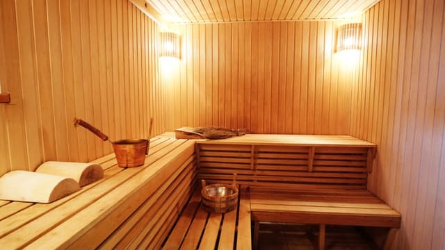 <span class="" word="サ">サ</span><span class="" word="ウ">ウ</span><span class="" word="ナ">ナ</span><span class="" word="の">の</span><span class="jlpt-n5" word="ボタン">ボタン</span><span class="" word="は">は</span><span class="" word="つ">つ</span><span class="" word="か">か</span><span class="" word="え">え</span><span class="" word="ま">ま</span><span class="" word="せ">せ</span><span class="" word="ん">ん</span><span class="" word="で">で</span><span class="" word="し">し</span><span class="" word="た">た</span>