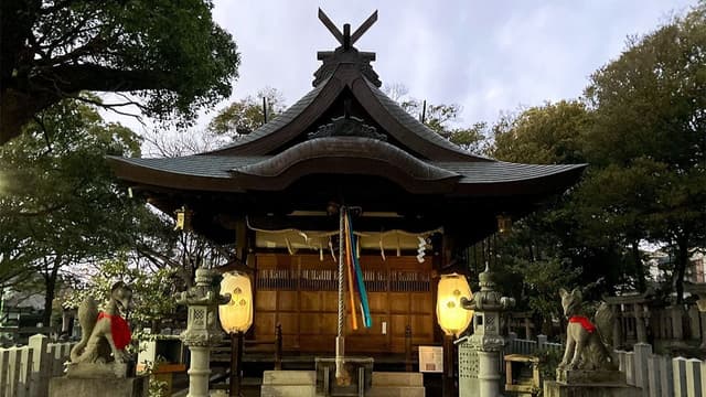 <ruby ><rb><span class="unknown" word="大阪">大阪</span><span class="unknown" word="府">府</span></rb><rt>おおさかふ</rt></ruby><ruby ><rb><span class="unknown" word="和泉">和泉</span><span class="jlpt-n4" word="市">市</span></rb><rt>いずみし</rt></ruby><ruby ><rb><span class="" word="葛">葛</span></rb><rt>くず</rt></ruby><span class="" word="の">の</span><ruby ><rb><span class="" word="葉">葉</span><span class="jlpt-n5" word="町">町</span></rb><rt>はちょう</rt></ruby> <ruby ><rb><span class="unknown" word="葛葉">葛葉</span></rb><rt>くずのは</rt></ruby><ruby ><rb><span class="unknown" word="稲荷">稲荷</span></rb><rt>いなり</rt></ruby>