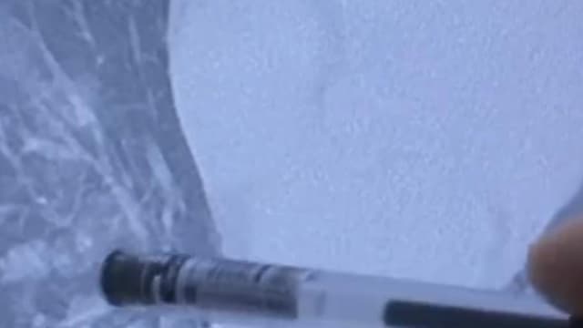 <span class="jlpt-n1" word="ダウン">ダウン</span><span class="" word="ジ">ジ</span><span class="" word="ャ">ャ</span><span class="" word="ケ">ケ</span><span class="" word="ッ">ッ</span><span class="" word="ト">ト</span><span class="" word="で">で</span><ruby ><rb><span class="jlpt-n3" word="呼吸">呼吸</span></rb><rt>こきゅう</rt></ruby><span class="" word="が">が</span><span class="" word="で">で</span><span class="" word="き">き</span><span class="" word="な">な</span><span class="" word="く">く</span><span class="" word="な">な</span><span class="" word="っ">っ</span><span class="" word="た">た</span><ruby ><rb><span class="jlpt-n4" word="男性">男性</span></rb><rt>だんせい</rt></ruby>