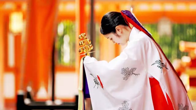 <span class="jlpt-n5" word="なぜ">なぜ</span><ruby ><rb><span class="" word="若">若</span></rb><rt>わか</rt></ruby><span class="" word="い">い</span><ruby ><rb><span class="jlpt-n5" word="人">人</span></rb><rt>ひと</rt></ruby><span class="" word="は">は</span><ruby ><rb><span class="" word="寒">寒</span></rb><rt>さむ</rt></ruby><span class="" word="く">く</span><span class="" word="て">て</span><span class="" word="も">も</span><ruby ><rb><span class="unknown" word="巫女">巫女</span></rb><rt>みこ</rt></ruby><span class="" word="の">の</span><ruby ><rb><span class="jlpt-n5" word="仕事">仕事</span></rb><rt>しごと</rt></ruby><span class="" word="を">を</span><span class="" word="し">し</span><span class="" word="ま">ま</span><span class="" word="す">す</span><span class="" word="か">か</span>