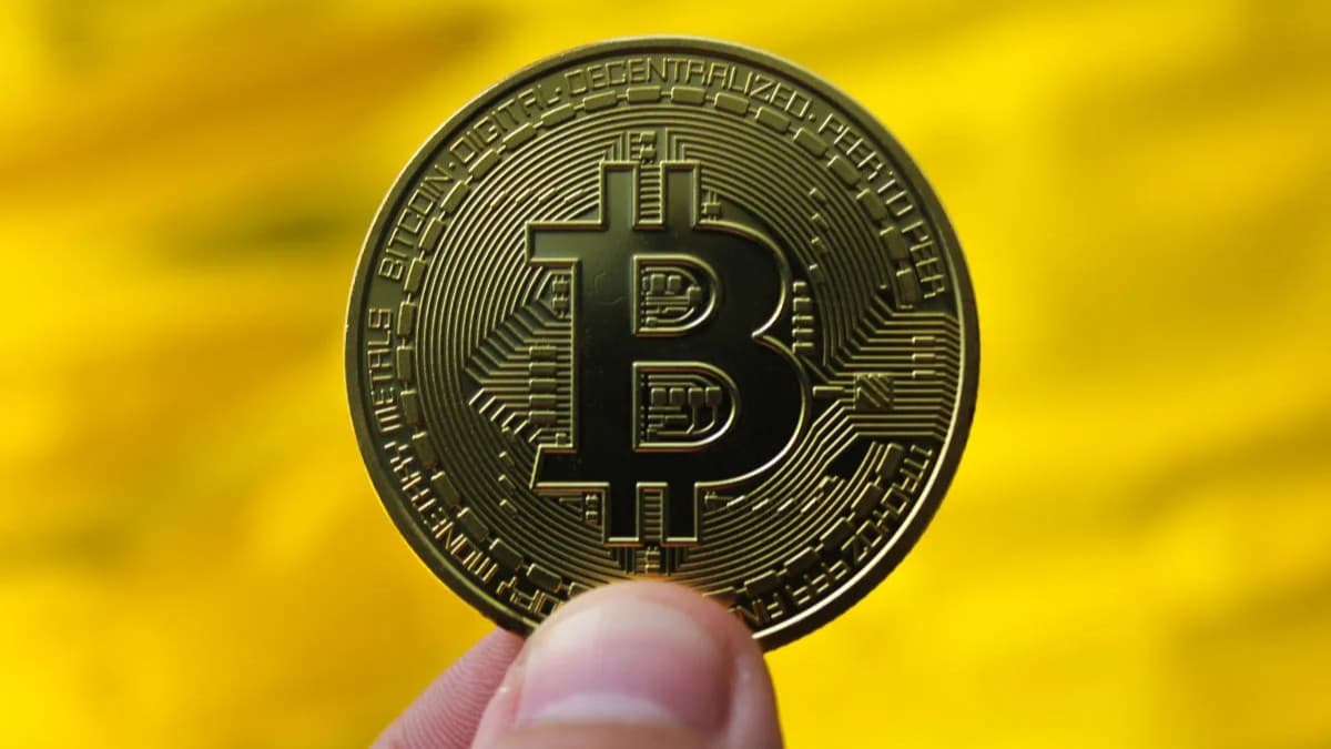 ビットコイン、10万ドルに向け上昇か