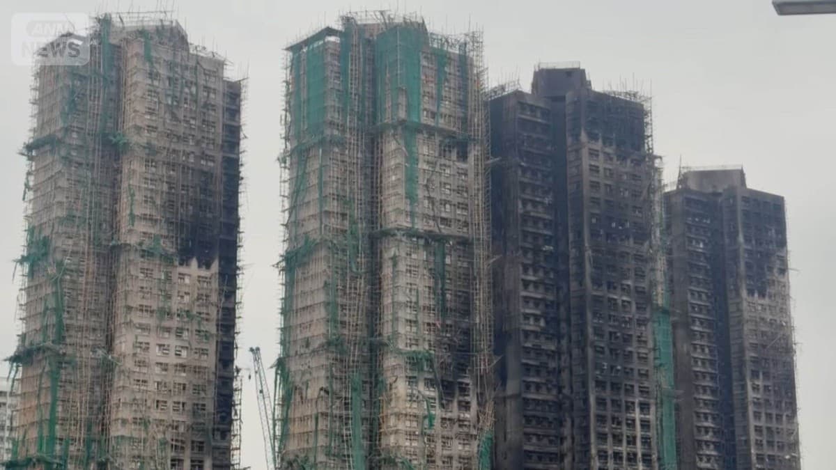 香港のマンションで大きな火事　168人が亡くなる