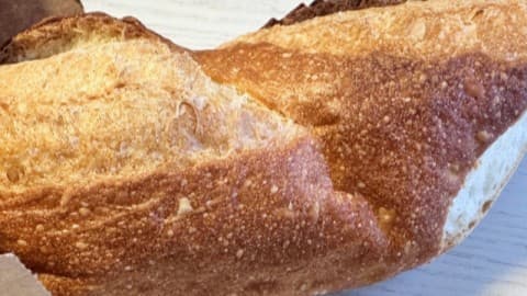 フランスパンをきれいに切るかんたんな方法