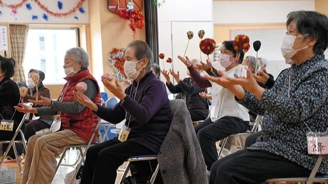 <ruby><rb><span class="jlpt-n5" word="外国">外国</span><span class="jlpt-n5" word="人">人</span></rb><rt>がいこくじん</rt></ruby><ruby><rb><span class="unknown" word="高齢">高齢</span><span class="jlpt-n3" word="者">者</span></rb><rt>こうれいしゃ</rt></ruby><span class="" word="が">が</span><ruby><rb><span class="" word="増">増</span></rb><rt>ふ</rt></ruby><span class="" word="え">え</span><span class="" word="る">る</span><span class="" word="こ">こ</span><span class="" word="と">と</span><span class="" word="と">と</span><ruby><rb><span class="jlpt-n3" word="日本">日本</span></rb><rt>にほん</rt></ruby><span class="" word="の">の</span><ruby><rb><span class="jlpt-n4" word="社会">社会</span><span class="jlpt-n1" word="保障">保障</span></rb><rt>しゃかいほしょう</rt></ruby><span class="" word="の">の</span><ruby><rb><span class="" word="新">新</span></rb><rt>あたら</rt></ruby><span class="" word="し">し</span><span class="" word="い">い</span><ruby><rb><span class="jlpt-n5" word="問題">問題</span></rb><rt>もんだい</rt></ruby>