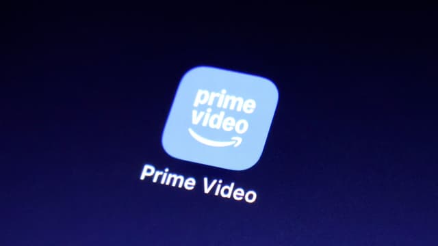 <span class="" word="A">A</span><span class="" word="m">m</span><span class="" word="a">a</span><span class="" word="z">z</span><span class="" word="o">o</span><span class="" word="n">n</span><span class="" word="、">、</span><span class="" word="A">A</span><span class="" word="I">I</span><span class="" word="で">で</span><span class="" word="ア">ア</span><span class="" word="ニ">ニ</span><span class="" word="メ">メ</span><span class="" word="の">の</span><ruby ><rb><span class="unknown" word="吹き替え">吹き替え</span></rb><rt>ふきかえ</rt></ruby><span class="" word="を">を</span><ruby ><rb><span class="" word="進">進</span></rb><rt>すす</rt></ruby><span class="" word="め">め</span><span class="" word="る">る</span>