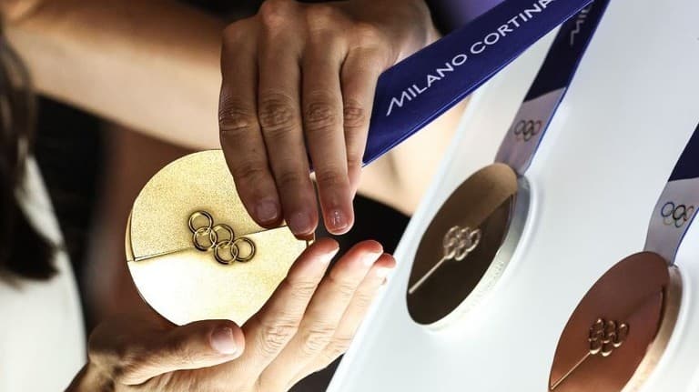 オリンピック史上、最も高額なメダルに 金価格が急騰