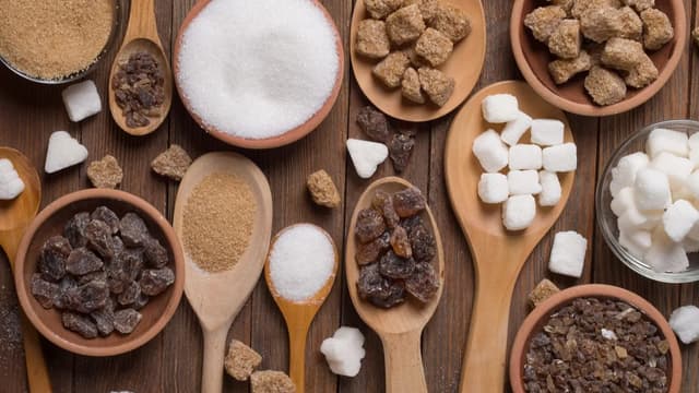 <ruby ><rb><span class="" word="新">新</span></rb><rt>あたら</rt></ruby><span class="" word="し">し</span><span class="" word="い">い</span><ruby ><rb><span class="unknown" word="甘味">甘味</span><span class="jlpt-n1" word="料">料</span></rb><rt>かんみりょう</rt></ruby><span class="" word="「">「</span><span class="" word="タ">タ</span><span class="" word="ガ">ガ</span><span class="" word="ト">ト</span><span class="" word="ー">ー</span><span class="" word="ス">ス</span><span class="" word="」">」</span><span class="" word="は">は</span><ruby ><rb><span class="jlpt-n5" word="砂糖">砂糖</span></rb><rt>さとう</rt></ruby><span class="" word="と">と</span><span class="jlpt-n3" word="ほぼ">ほぼ</span><ruby ><rb><span class="" word="同">同</span></rb><rt>おな</rt></ruby><span class="" word="じ">じ</span><ruby ><rb><span class="" word="甘">甘</span></rb><rt>あま</rt></ruby><span class="" word="さ">さ</span><span class="" word="で">で</span><ruby ><rb><span class="jlpt-n4" word="安全">安全</span></rb><rt>あんぜん</rt></ruby>