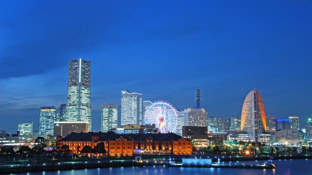 <ruby ><rb><span class="unknown" word="横浜">横浜</span></rb><rt>よこはま</rt></ruby><span class="" word="の">の</span><span class="" word="み">み</span><span class="" word="な">な</span><span class="" word="と">と</span><span class="" word="み">み</span><span class="" word="ら">ら</span><span class="" word="い">い</span><span class="" word="を">を</span><ruby ><rb><span class="" word="楽">楽</span></rb><rt>たの</rt></ruby><span class="" word="し">し</span><span class="" word="も">も</span><span class="" word="う">う</span>