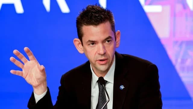 NASA、月に行く前に新しい訓練をすることにしました