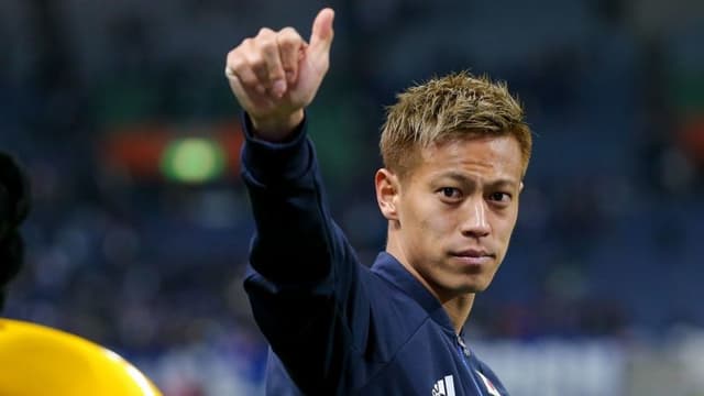 <ruby ><rb><span class="unknown" word="本田">本田</span></rb><rt>ほんだ</rt></ruby><ruby ><rb><span class="unknown" word="圭">圭</span><span class="unknown" word="佑">佑</span></rb><rt>けいすけ</rt></ruby><ruby ><rb><span class="jlpt-n3" word="氏">氏</span></rb><rt>し</rt></ruby><span class="" word="、">、</span><ruby ><rb><span class="" word="イ">イ</span><span class="" word="ラ">ラ</span><span class="" word="ン">ン</span></rb><rt>いらん</rt></ruby><ruby ><rb><span class="unknown" word="擁護">擁護</span></rb><rt>ようご</rt></ruby><ruby ><rb><span class="jlpt-n1" word="発言">発言</span></rb><rt>はつげん</rt></ruby><span class="" word="を">を</span><ruby ><rb><span class="jlpt-n1" word="契機">契機</span></rb><rt>けいき</rt></ruby><span class="" word="と">と</span><span class="" word="し">し</span><span class="" word="た">た</span><ruby ><rb><span class="jlpt-n3" word="広告">広告</span></rb><rt>こうこく</rt></ruby><ruby ><rb><span class="jlpt-n3" word="契約">契約</span></rb><rt>けいやく</rt></ruby><ruby ><rb><span class="jlpt-n1" word="解除">解除</span></rb><rt>かいじょ</rt></ruby><span class="" word="と">と</span><span class="jlpt-n5" word="その">その</span><ruby ><rb><span class="unknown" word="波紋">波紋</span></rb><rt>はもん</rt></ruby>