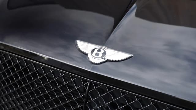 <span class="" word="ベ">ベ</span><span class="" word="ン">ン</span><span class="" word="ト">ト</span><span class="" word="レ">レ</span><span class="" word="ー">ー</span><span class="" word="、">、</span><ruby><rb><span class="unknown" word="中国">中国</span></rb><rt>ちゅうごく</rt></ruby><span class="" word="と">と</span><span class="jlpt-n4" word="アメリカ">アメリカ</span><span class="" word="の">の</span><ruby><rb><span class="jlpt-n5" word="問題">問題</span></rb><rt>もんだい</rt></ruby><span class="" word="で">で</span><span class="" word="2">2</span><span class="" word="7">7</span><span class="" word="5">5</span><ruby><rb><span class="jlpt-n5" word="人">人</span></rb><rt>にん</rt></ruby><span class="" word="を">を</span><ruby><rb><span class="unknown" word="解雇">解雇</span></rb><rt>かいこ</rt></ruby>