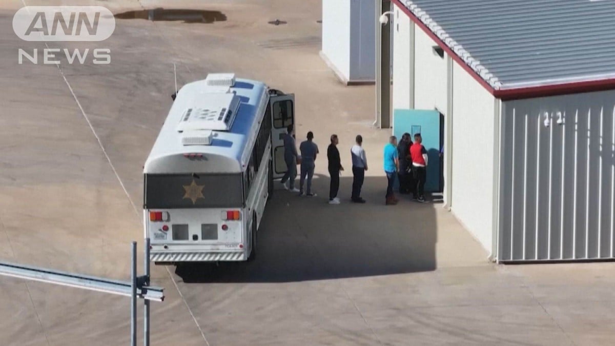 アメリカ、不法に来た人が自分で帰ると1000ドルもらえる