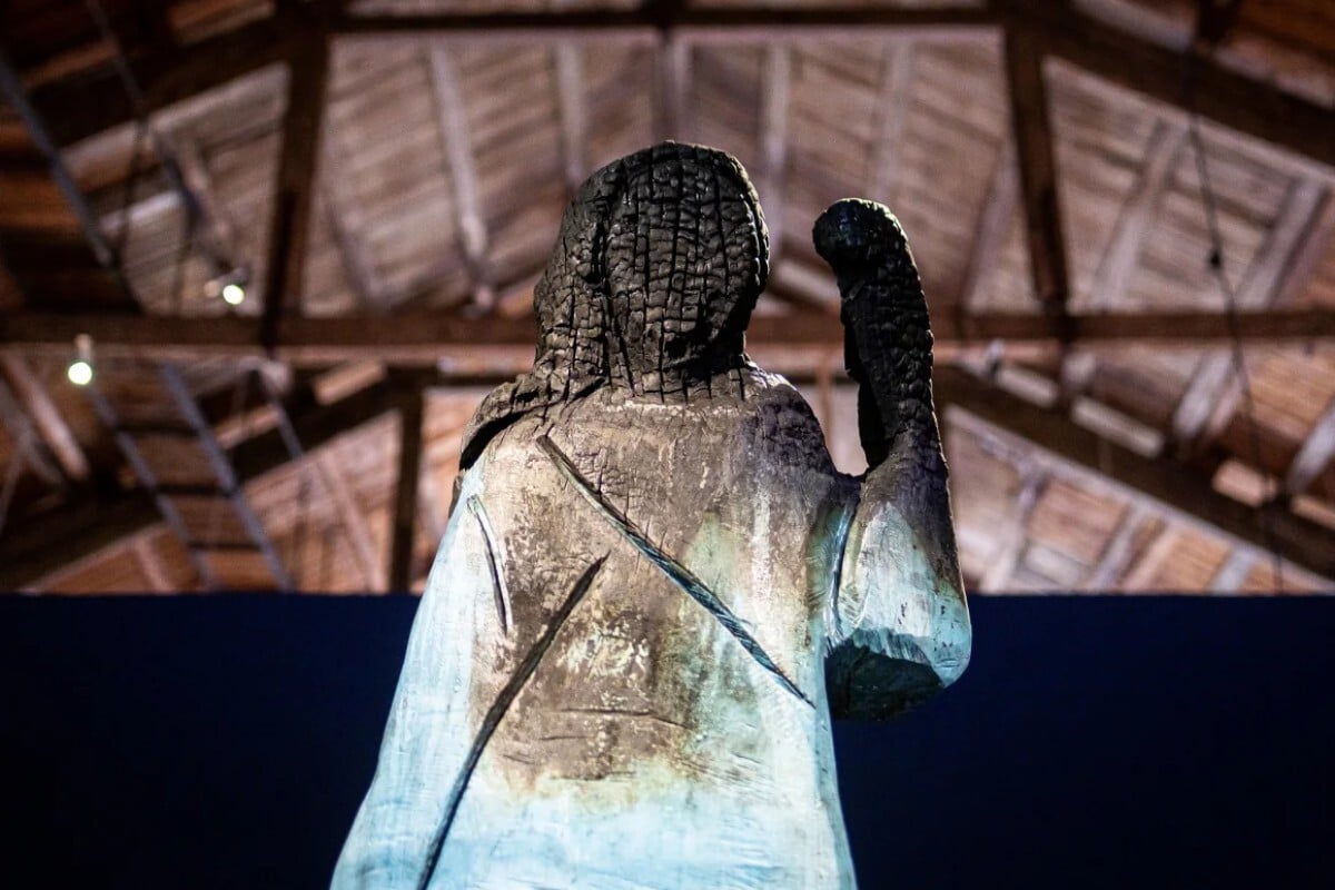 メラニア・トランプさんの像がなくなりました