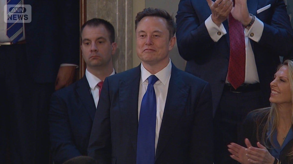 イーロン・マスクさんの お金が 73ちょう円に なりました