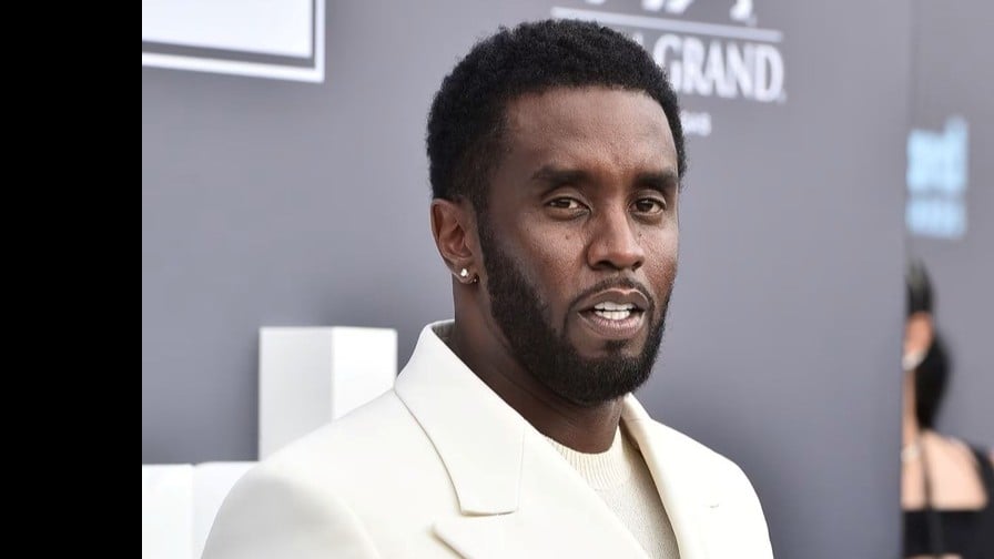 アメリカの音楽家コムズさん、売春の罪で４年２か月の刑