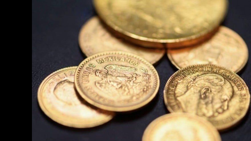 金のねだんが上がったあと、急に下がる