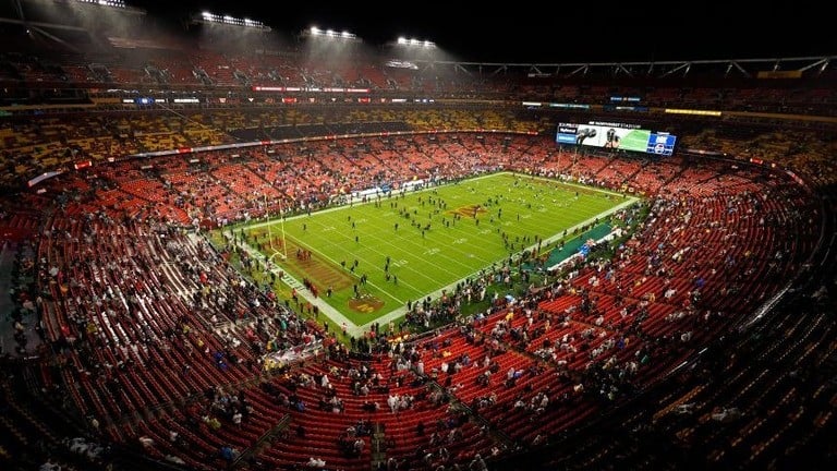 ワシントン・コマンダーズの新しいスタジアムに「トランプ・スタジアム」と言う名前？