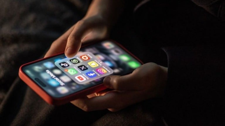 SNSは若者にとって危ない？アメリカで大きな裁判