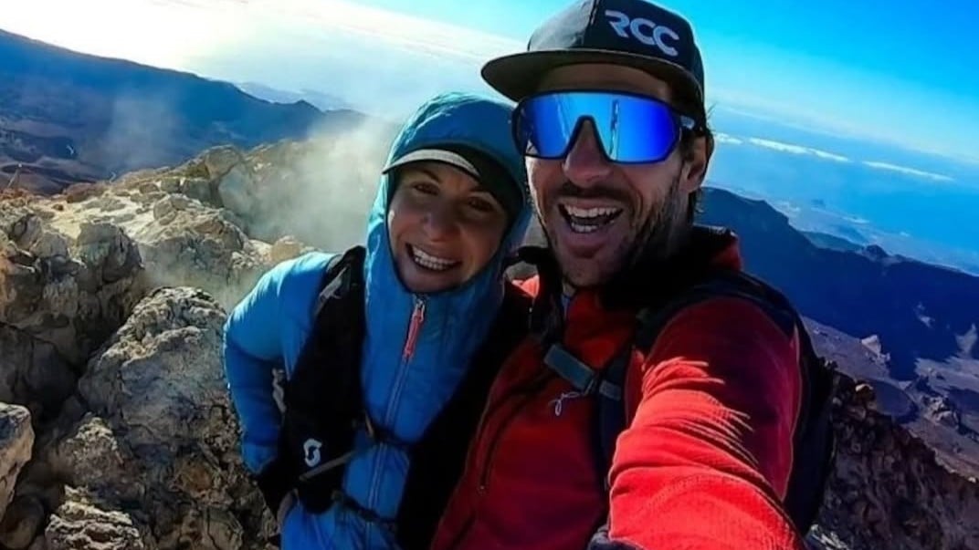 山で彼女を置いてしまった男性の悲しい出来事