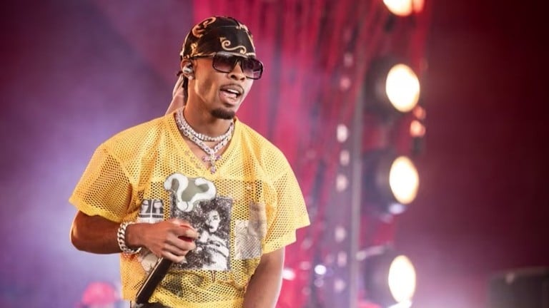 アメリカで14歳の少女が殺害された事件と歌手d4vdの関係